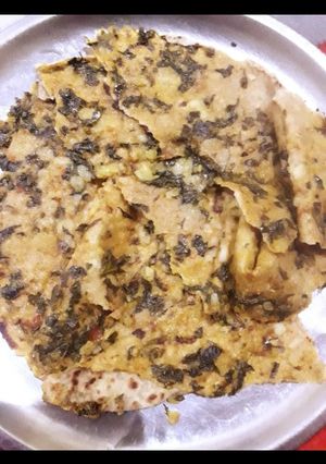 मूली की भुर्जी का पराठा (mooli ki bhurji ka paratha recipe in Hindi) रेसिपी मुख्य फोटो