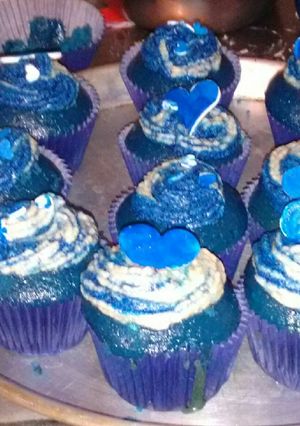 Una foto de Cupcakes rellenos con crema de mantequilla
