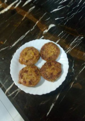 A picture of Shami kabab.