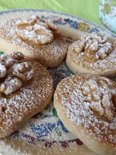 Una foto de Bocaditos de almendras y nueces