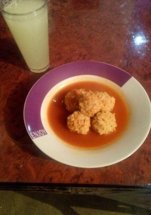 Una foto de Albóndigas en salsa de chile chipotle