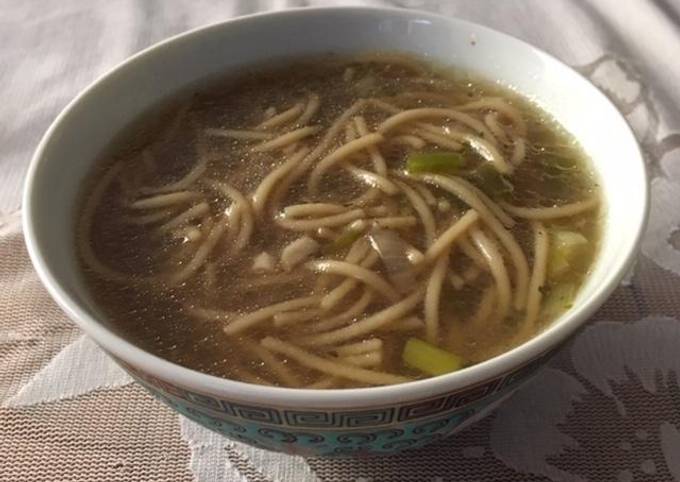 Sopa japonesa de fideos Receta de Mercedes Cossío- Cookpad