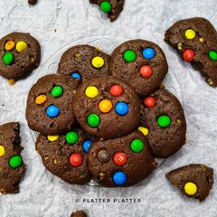 A picture of M & M Chocolate chip Cookies.