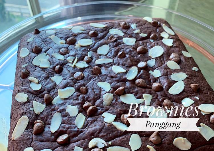 Bagaimana Menyiapkan Brownies Panggang yang Sempurna