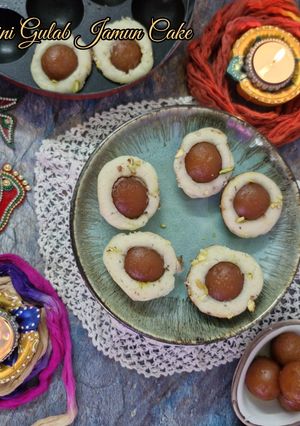 A picture of Mini Gulab Jamun Cake in Appe Pan.