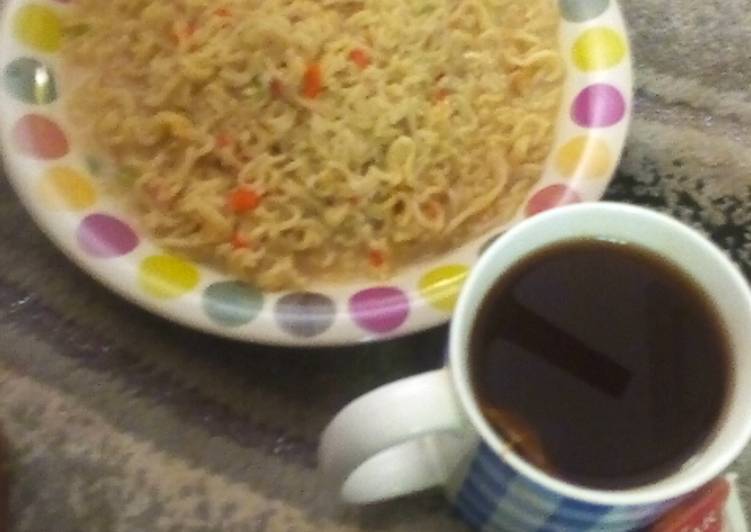 Noodles and black tea