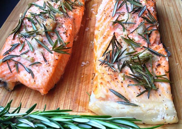 Rosemary and Garlic Salmon