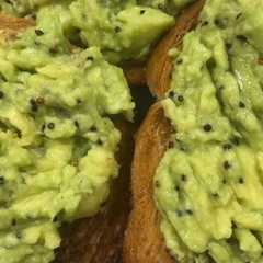 Avocado toast افوكادو توست-レシピのメイン写真
