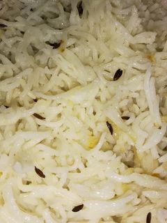 जीरा राइस (jeera rice recipe in Hindi) रेसिपी मुख्य फोटो