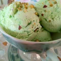 Pistachio icecream A picture of Pistachio icecream.