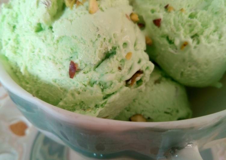 Step-by-Step Guide to Make Super Quick Homemade Pistachio icecream
