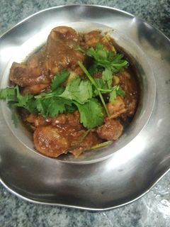 செட்டிநாடு சிக்கன் கிரேவி(Chettinadu chicken gravy recipe in tamil) செய்முறை முக்கிய புகைப்படம்