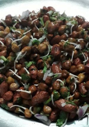 A picture of Sprouted Black Chickpea Chaat.