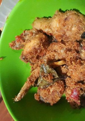 Foto resep Ayam goreng serundeng