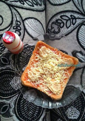 Foto resep Pizza roti simple🍕🍕🍕