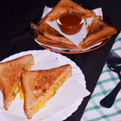 A picture of Chicken Mayo Sandwich.