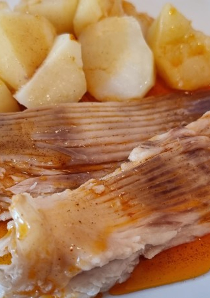 Una foto de Caldeirada de Raya a la Gallega