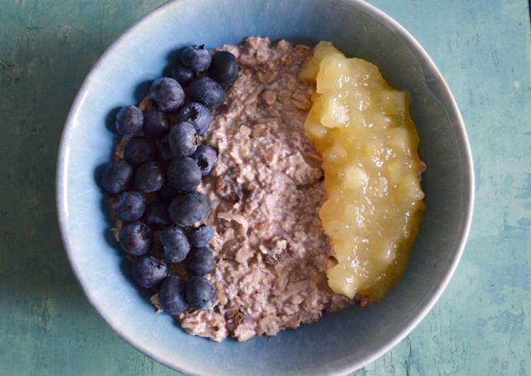 Apple and Blueberry Bircher