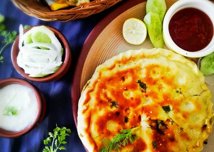 Recipe of Any-night-of-the-week Qeema Stuffed Pizza Naan