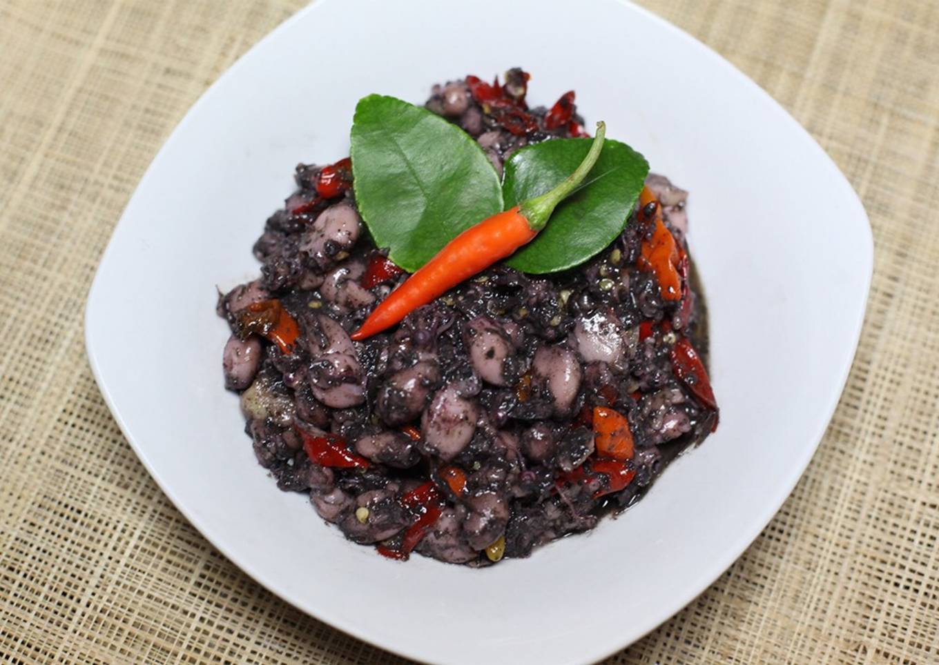 Baby schwarzer Tintenfisch | #keto #ketofall