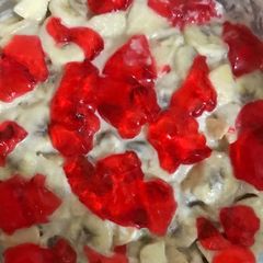 A picture of Fruit cream.
