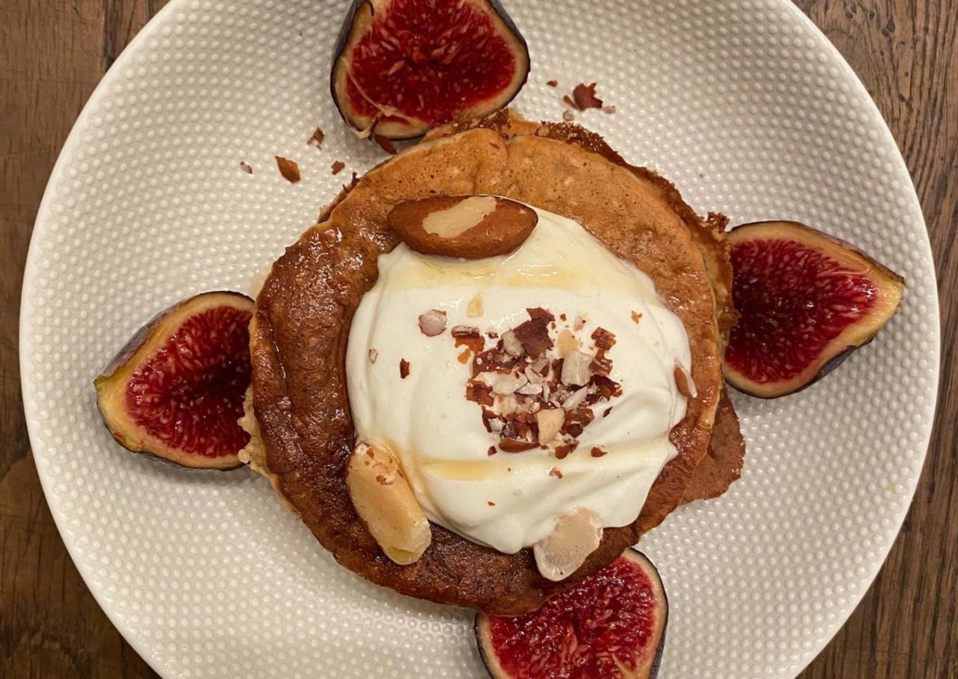 Pancakes à la banane X sirop d’érable X figues