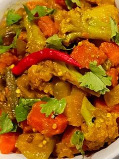 পাঁচ মিশালি সব্জি (panch mishali sabjibrecipe in Bengali) রেসিপির প্রধান ছবি