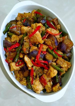 Foto resep Kacang Panjang Terong Tahu Tempe Pedas Manis