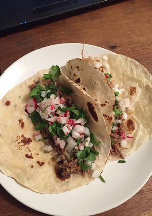 A picture of Tacos de Machaca.