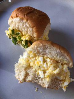 A picture of Tamago Sando.
