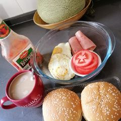 A picture of Simply Burger.