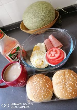 A picture of Simply Burger.