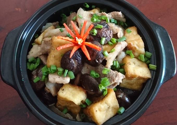 Cách Làm Món Đậu hũ kho nấm thịt của QUÂN NGUYỄN - Cookpad