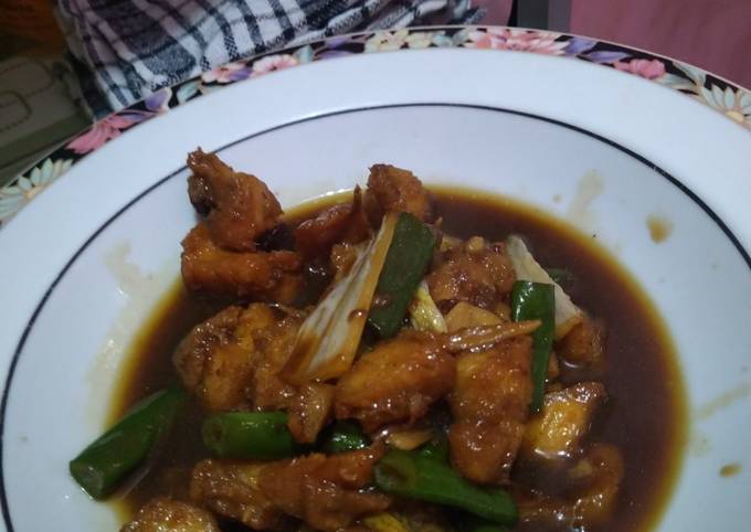 Ayam Kecap Manis Pedas