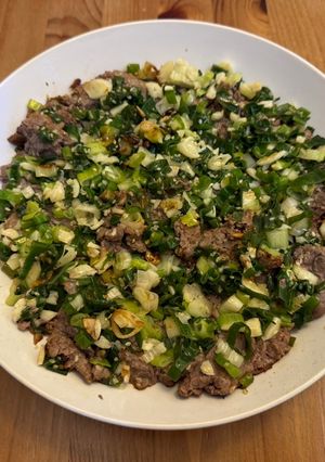 鹽蔥牛肉 的食譜成品照片