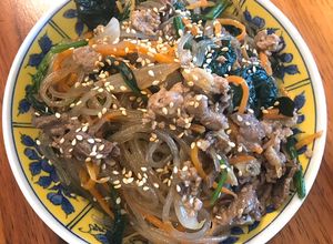 Hình của món Miến trộn hàn quốc.