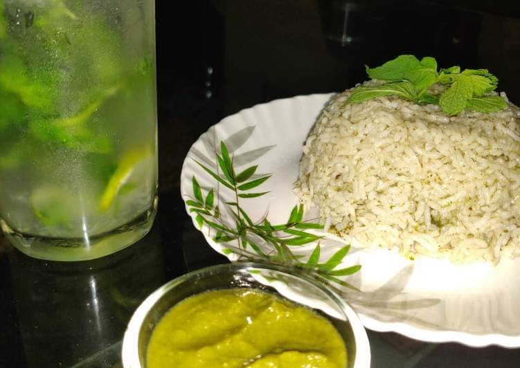 Recipe of Super Quick Homemade Mint rice with Mint chutney and Refreshing mint lemonade 😍