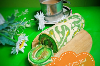 Resep Bolu Gulung Klepon Batik Anti Gagal