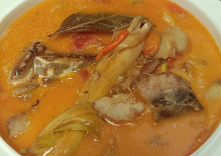 Resep Ikan asap pari by iie yang Menggugah Selera