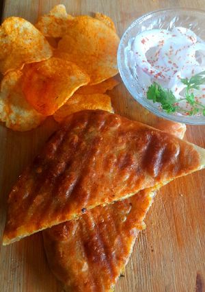 A picture of Grilled stuffed paratha.