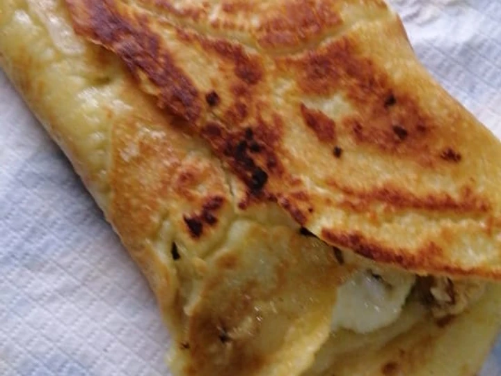 Easy Ways Make|Recipe} Chicken pratha roll, Tasty