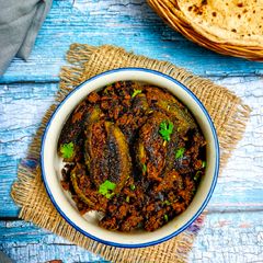 A picture of Stuffed Karela / Bittergourd.