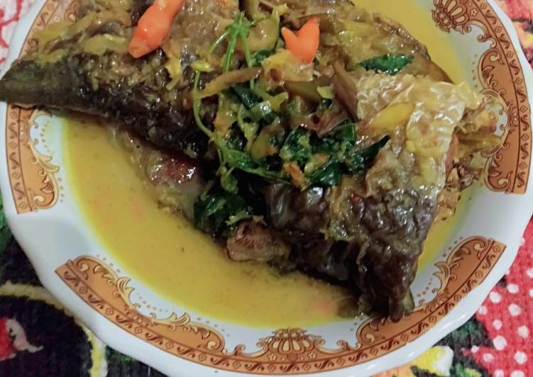 Bagaimana mengolah Mangut ikan patin yang Bisa Manjain Lidah