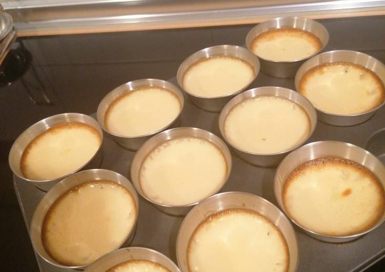 Flan de huevo al horno