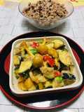 Wok de Berenjenas con carne de pollo y vegetales