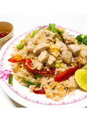 รูปของ 🍚ข้าวผัดอกไก่🍗