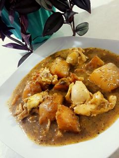 عکسی از دستور اشکنه سیب زمینی