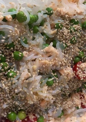 Foto di Spaghetti di konjac con salmone
