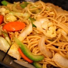A picture of Super Easy & Inexpensive (Spaghetti) Vegetable Chow Mein.