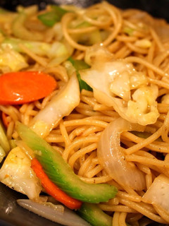 A picture of Super Easy & Inexpensive (Spaghetti) Vegetable Chow Mein.